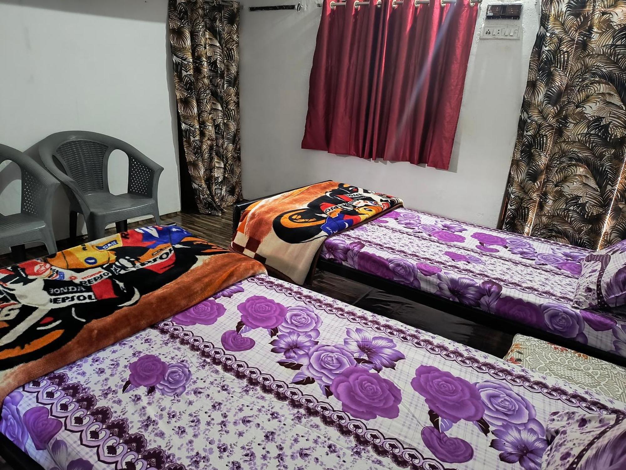 Holiday Home Stay Khajurāho Buitenkant foto